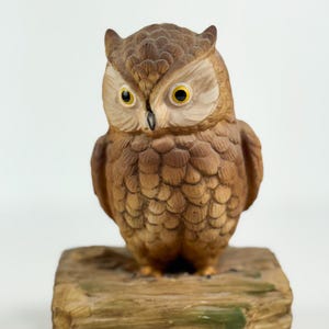 Vintage Gorham Japan Ceramic Owl Music Box 