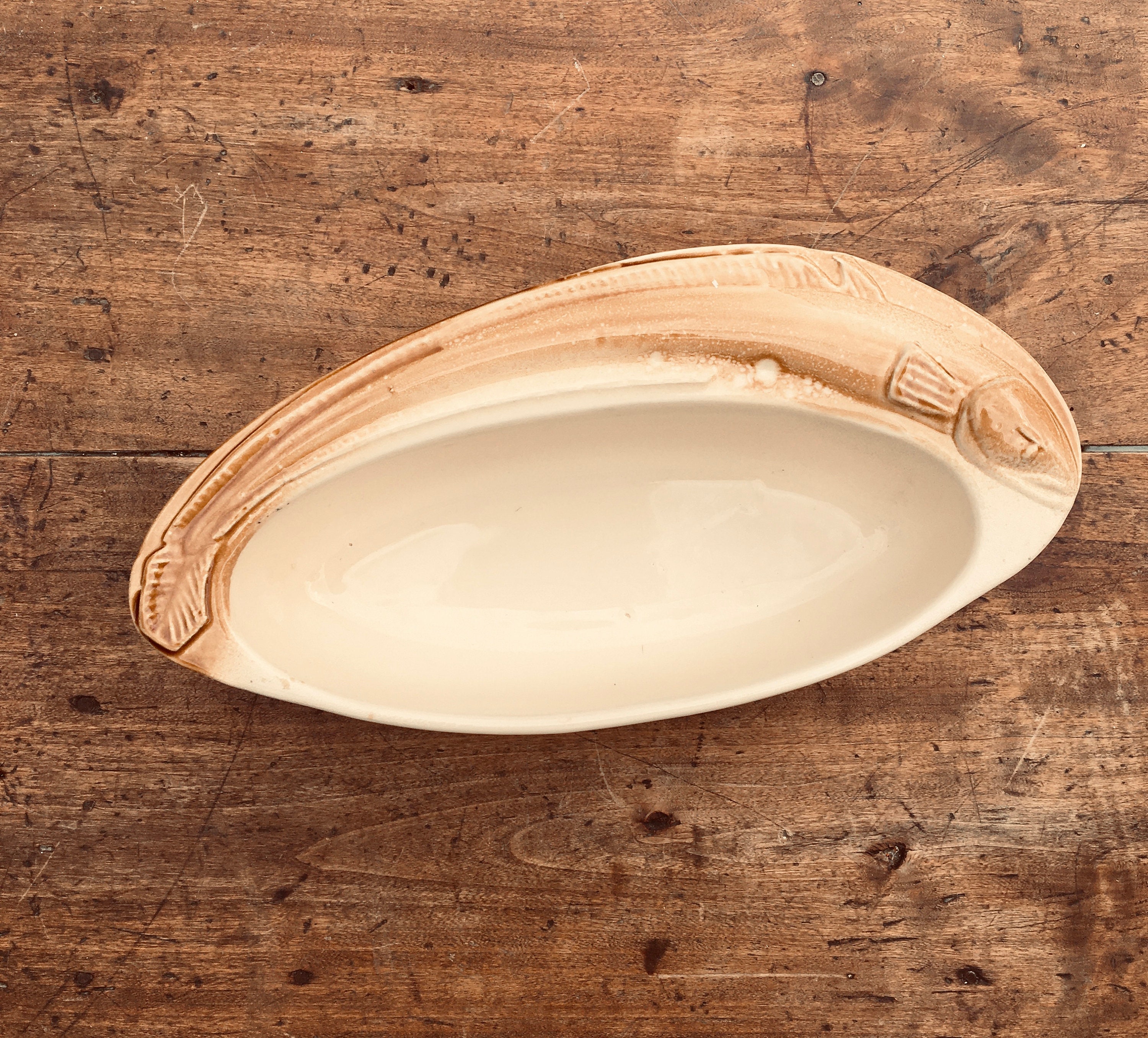 Ancien Plat en Céramique Bretonne La Younn