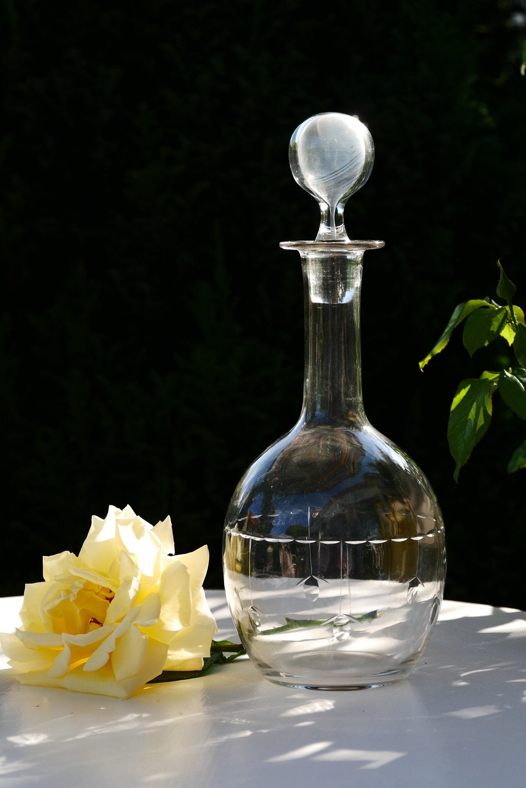 Carafe en Verre Ciselé