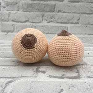 Crochet boob, Boob demonstration model for lactation, gift for a cosplay, Midwife doula gift, emotional support a boob for 1-year-old (1Pcs)