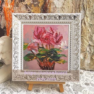 Ciclamen carmesí, pintura abstracta floral de 4 x 4, arte original, pintura al óleo pequeña, flores de primavera, flores silvestres y hierbas de TatianKoArt