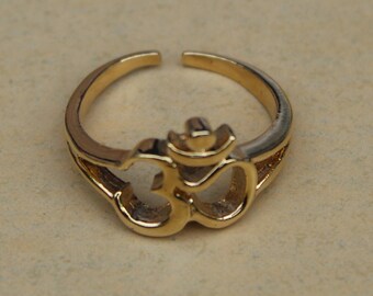 Om Ring Ohm Signet Ring, 14k Gold Plated rings, Adjustable Ring, minimalist ring, chunky ring