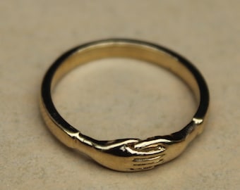 Claddagh ring, Tiny Fede Gimmel ring, Hug rings, Hands Ring, Love gift, Love Ring, Women Rings, gift for Her, Mom,Anniversary Gift