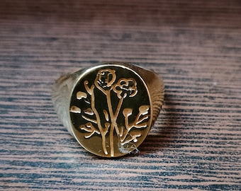 Gold Wildflower Signet ring, Daisy ring, Engraved Flower ring, mother Day Gift, Women 925 Sterling Silver ring, Bridesmaid Gift ,