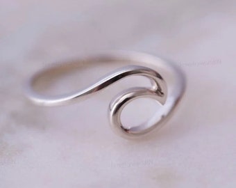 Minimal Ocean Wave ring, Woman ring, 925 Silver wave rng, Ocean rings/ Beach ring gold wave, Stacking rings , 18k gold wave ring