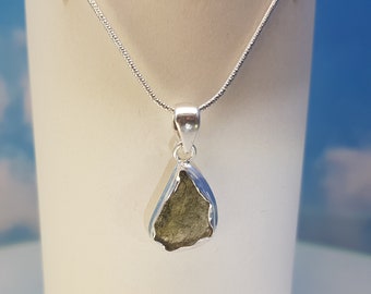 Exclusive moldavite pendant silver