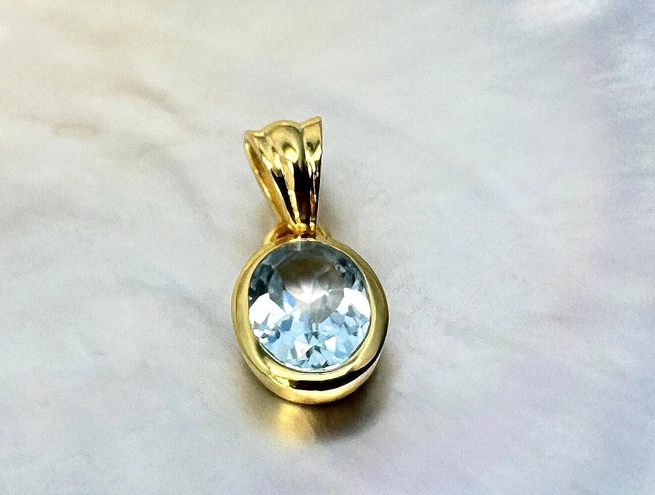 Topaz oval pendant gold 925 silver