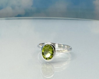 Ring Peridot 925 silver