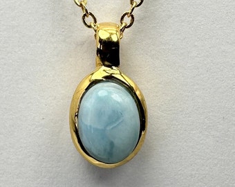 Pendant real Larimar gold