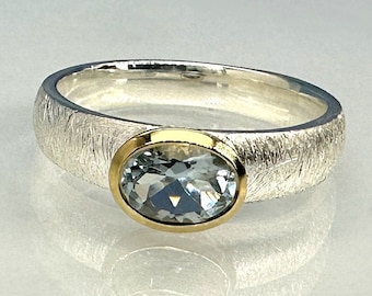 Ring aquamarine bicolor