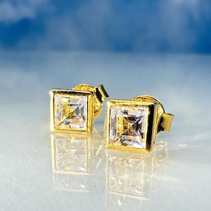 Pendientes de oro con topacio