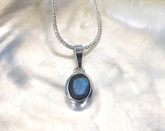 Anhänger Labradorit facettiert in 925 Sterling Silber