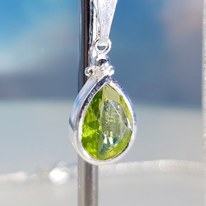 Peridot Silver Pendant