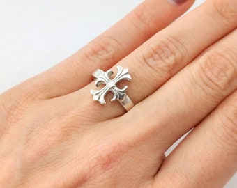 Ring Cross Silver