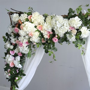 Erröten Rosa Hochzeit Bogen Blumen Elfenbein Hortensie Bogen Floral Torbogen Blush Hochzeit Ecke Blumen Swag Hochzeit Hintergrund Gang Blume