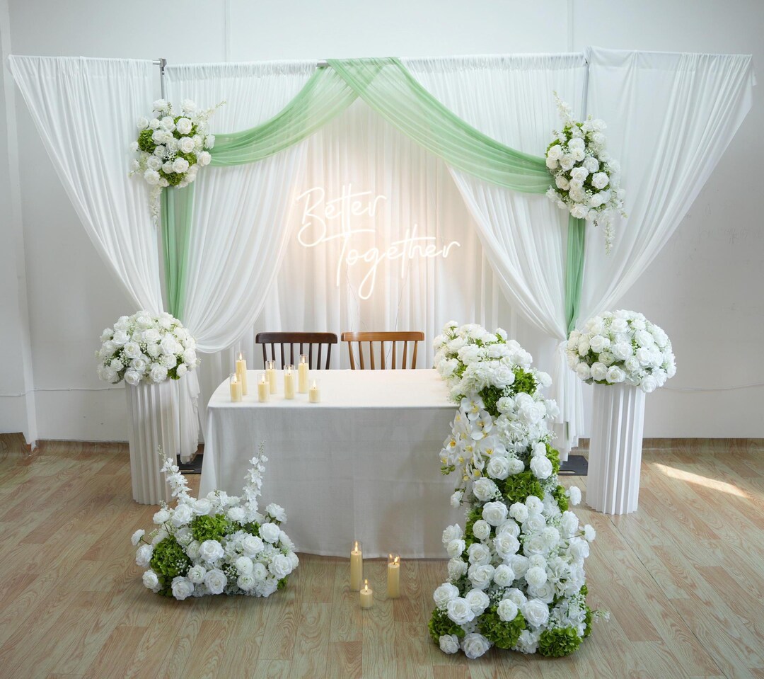 Hydrangea & Rose Wedding Arch Flowers: Greenery Aisle Decor - Etsy