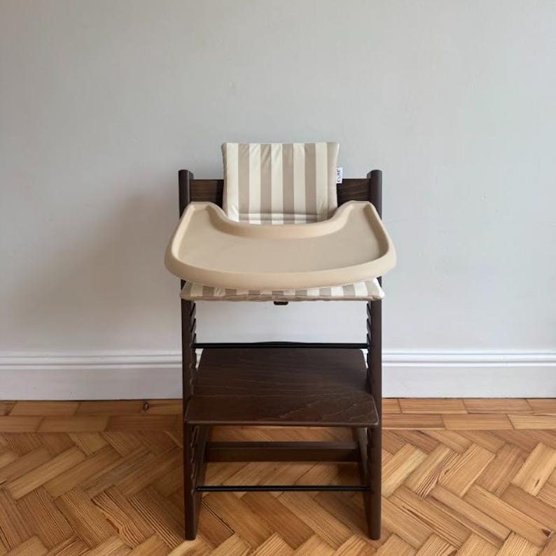 Wipeable Cushion the Stokke Tripp Trapp Highchair - Dove Stripes Babyccino