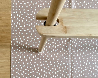 Wipeable Splash Mat - Fawn Print