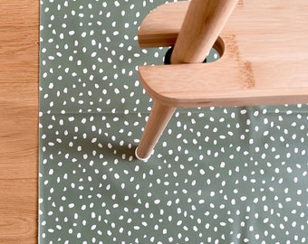 Wipeable Splash Mat - Elderflower Print