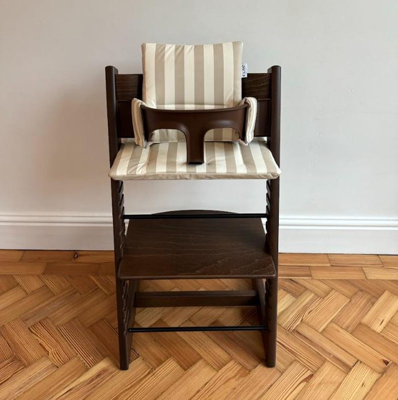 Wipeable Cushion the Stokke Tripp Trapp Highchair - Dove Stripes image 4
