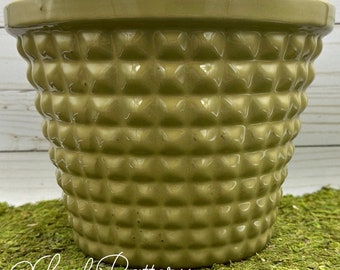 Olive Kinder (LG) Green Ceramic Planter Pot/ Planters and pots/ Birthday Gift/ Gift for him/ Gift for her/ Plant lovers