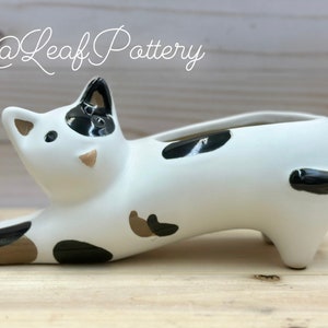 Gotita the Cat White/Brown/Black Ceramic Planter Pot/Planters and pots/ Birthday Gift/ Cat Lovers/ Gift for her/Gift for him