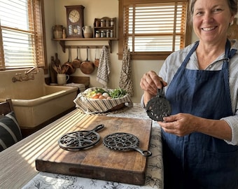 Vintage Cast Iron Trivet Set of 3 - Mid Century Black Metal Wall Decor - Farmhouse Kitchen Trivets with Handles - Tulip and Snowflake
