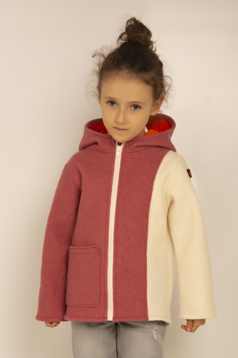 Boiled wool children's jacket with hood and pocket, for autumn and winter, one side in white image 7
