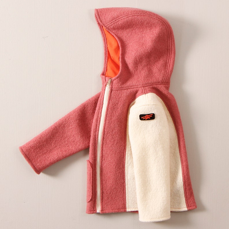 Boiled wool children's jacket with hood and pocket, for autumn and winter, one side in white image 5