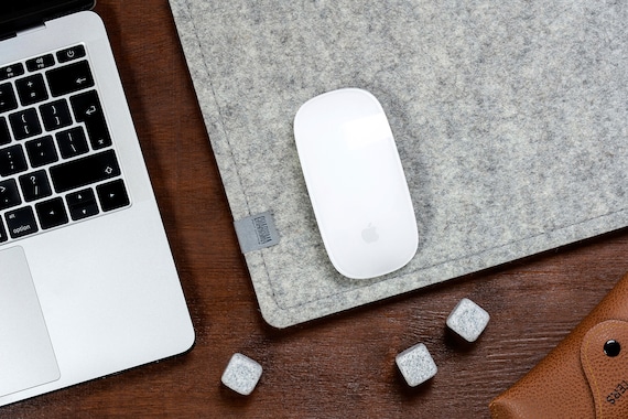Felt Mouse Pad,100% Merino Wool Felt,cork,light Grey,non-slip,modern  Design,laptop,desk Mouse Pad,musemåtte,tapis De Souris,filz Mousepad - Etsy