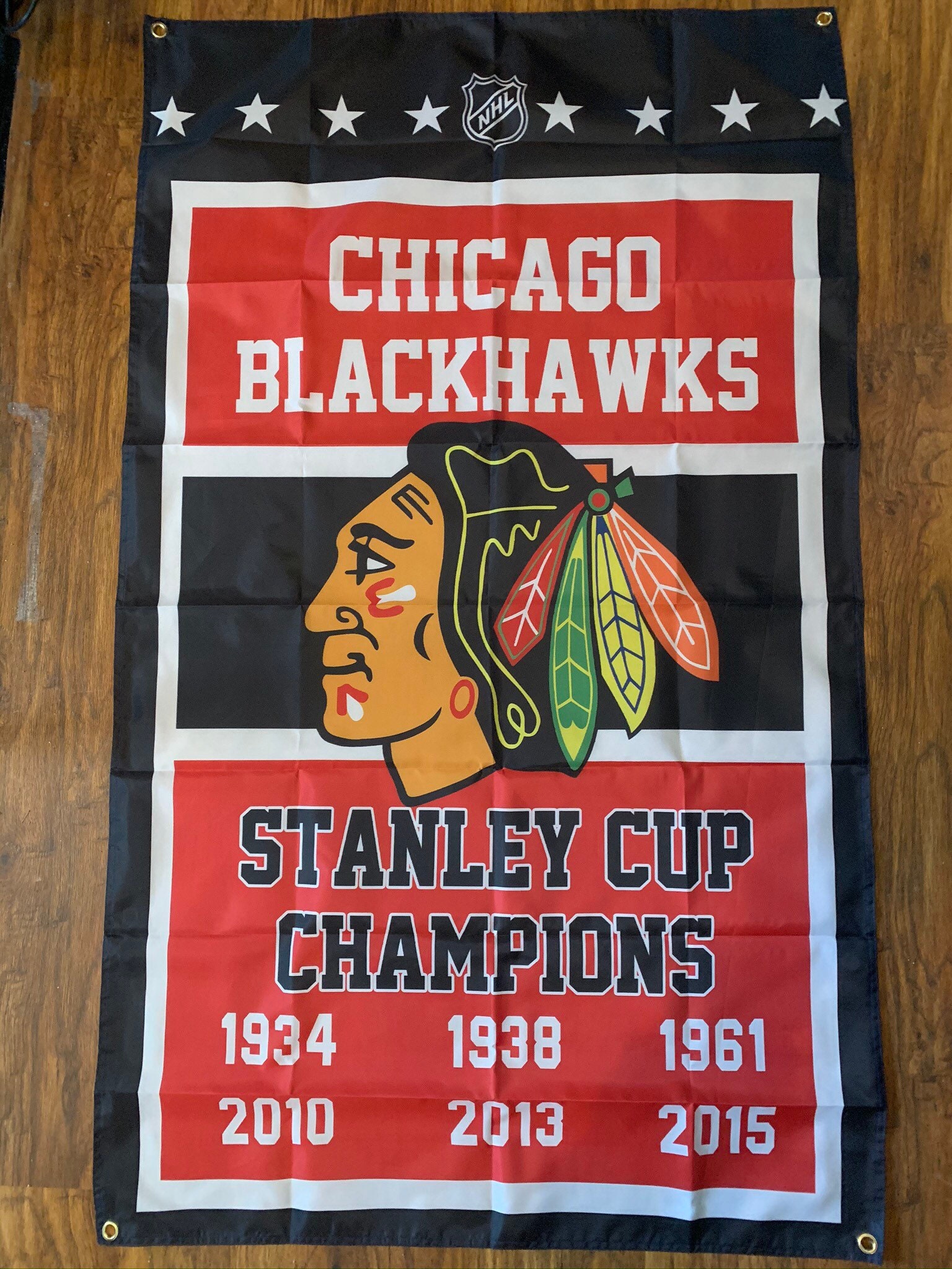 Chicago Blackhawks Stanley Cup Champions Logo 35x60 Flag