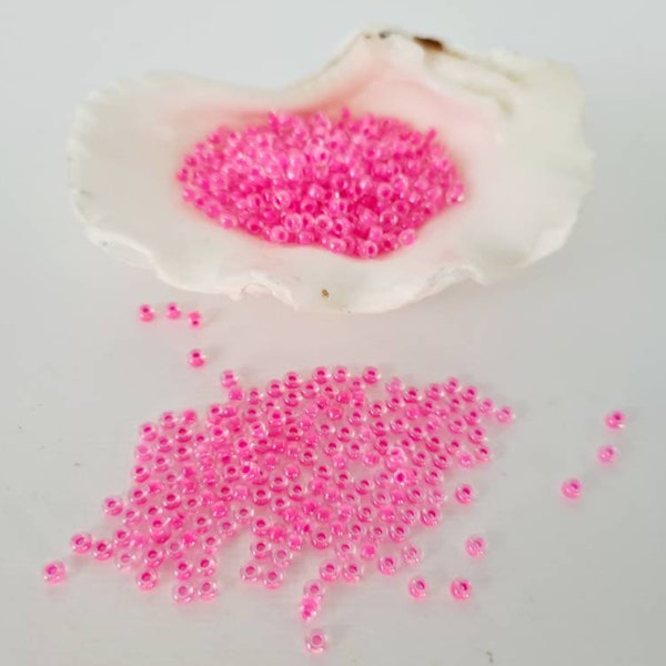 Perles de rocailles Miyuki 8/0 rose fluorescent
