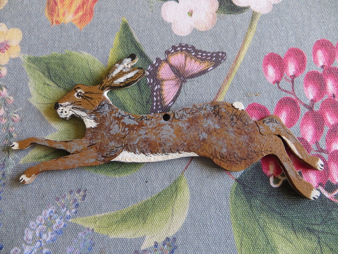 Hector Hare Decoration