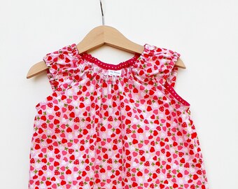 Dress patterns pink and red hearts