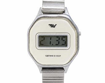 Rare Original ladies watch Women ELEKTRONIKA LCD Digital Soviet Quartz USSR