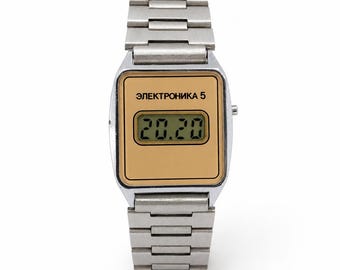 ELEKTRONIKA-5 LCD Digital Quartz USSR Soviet Rare Original ladies watch Women
