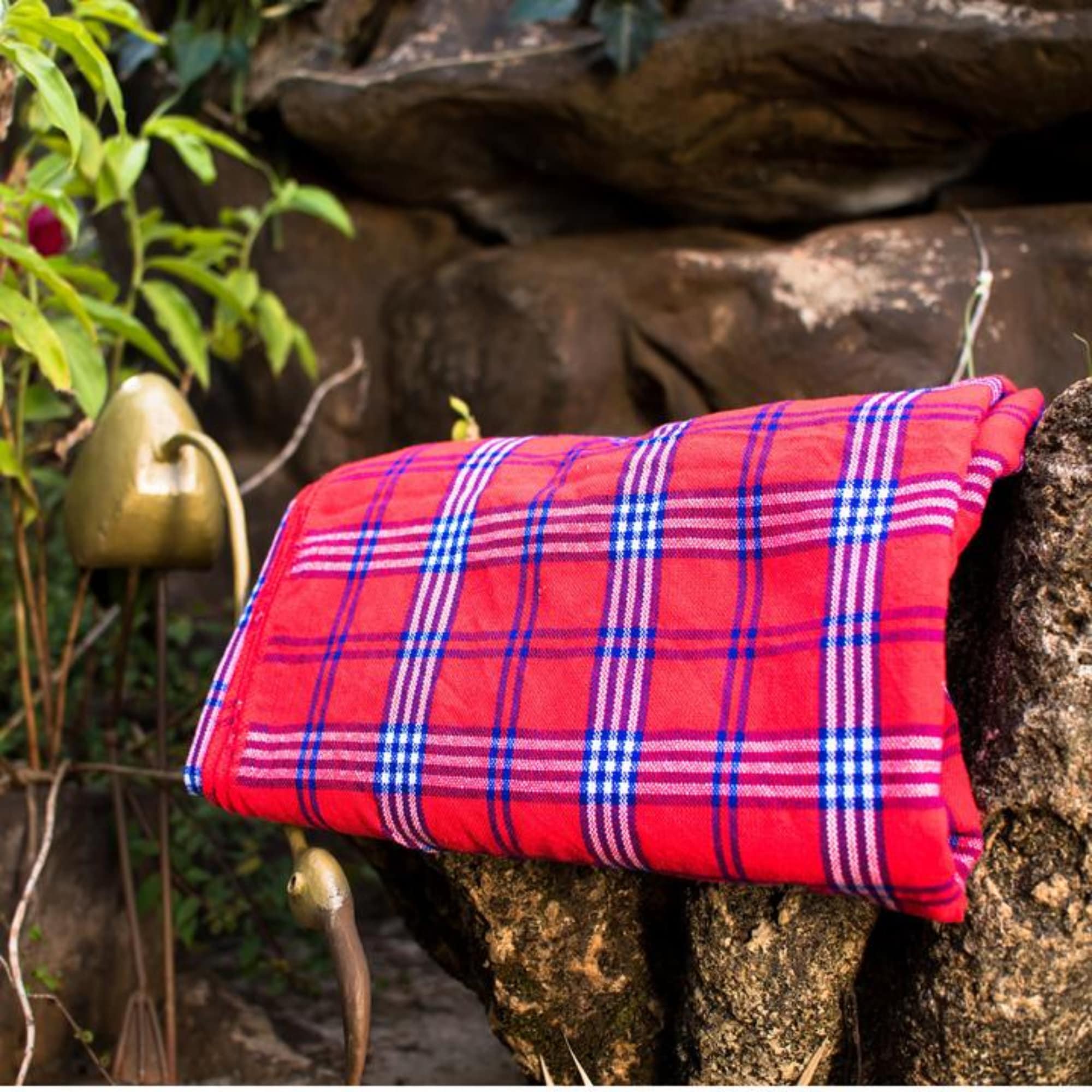 Masaai Pride - Red Masai Shuka - Easy to wash - Quick to