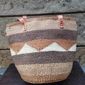 Handwoven kiondo hobo bag, Kiondo handbag, Woven handbag, Sisal bag, African handbag, Kenyan handbag, Handbag, Handmade bag, Maasai bag