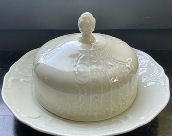 Vintage Rosenthal Sanssouci Butterdose, Elfenbeinporzellan – Deutschland – Klassisch-elegante Butterdose – Reliefporzellan