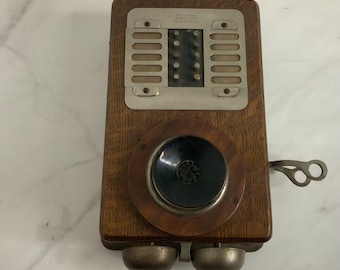 Téléphone antique en bois Brevets USA 11.1906