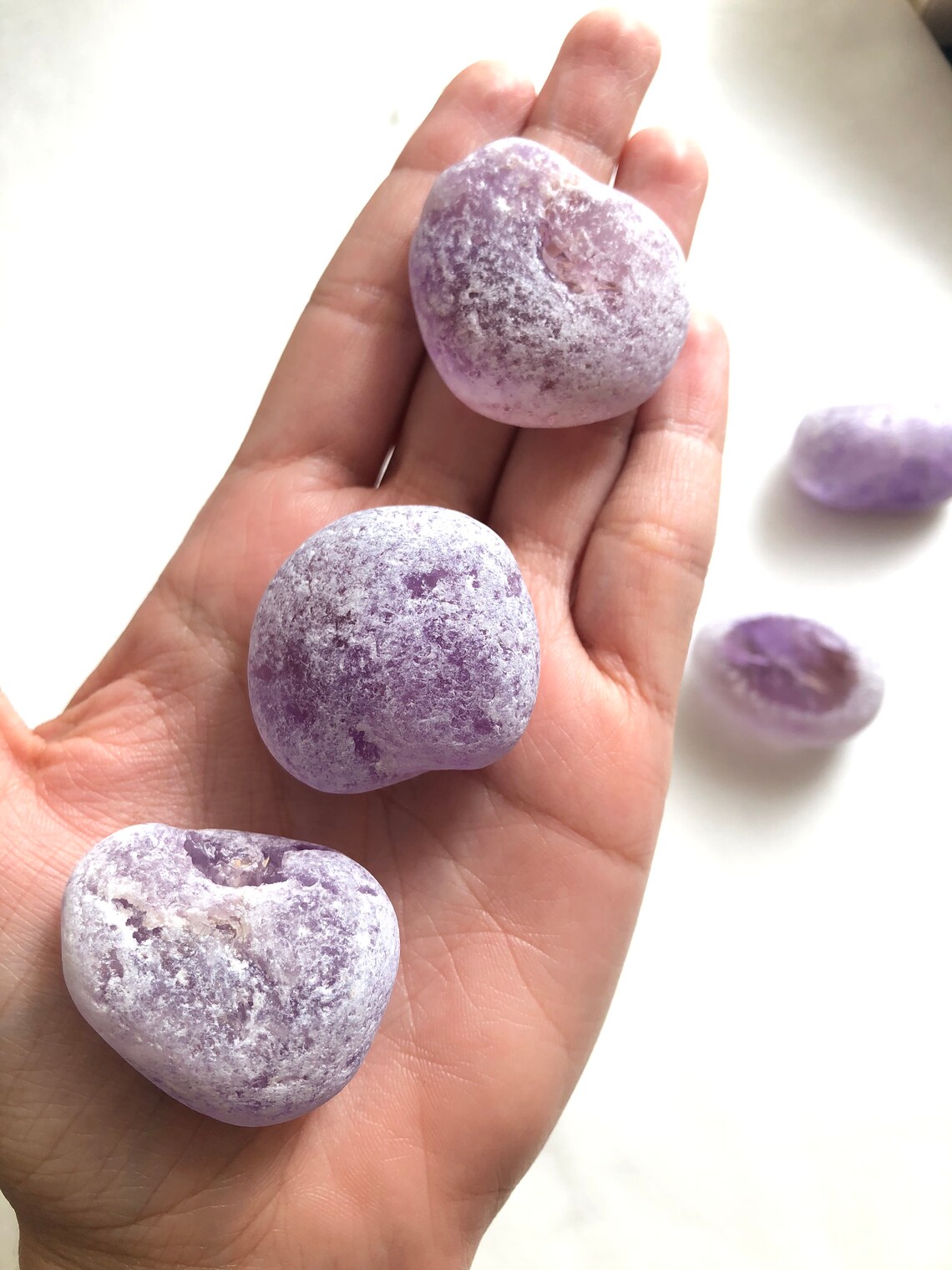 Emma Eggs, le cristal du rêveur Oeufs de dragon daméthyste Améthyste