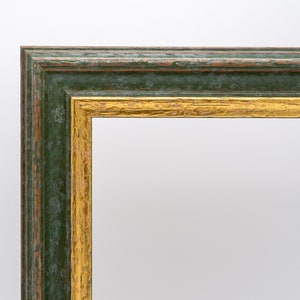 Green with gold picture frames of the series 528, photo frames, poster frames in all sizes DIN A2 / A3 / A4 / A5 by RahmenShop