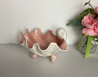 Vintage 1980’s Fitz and Floyd Footed Seashell Dish, “Coquille” Pattern, Figural Clam Shell