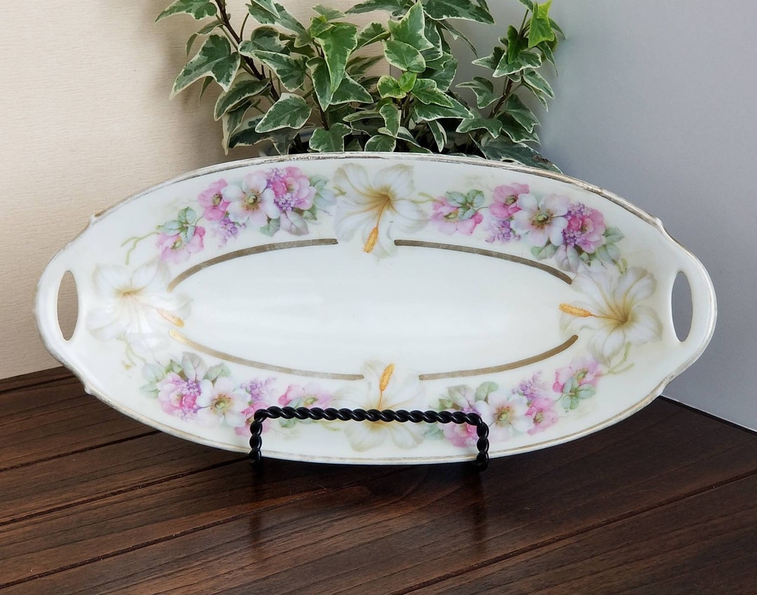 Antique Bavarian Porcelain Celery/relish Dish With Floral Border and