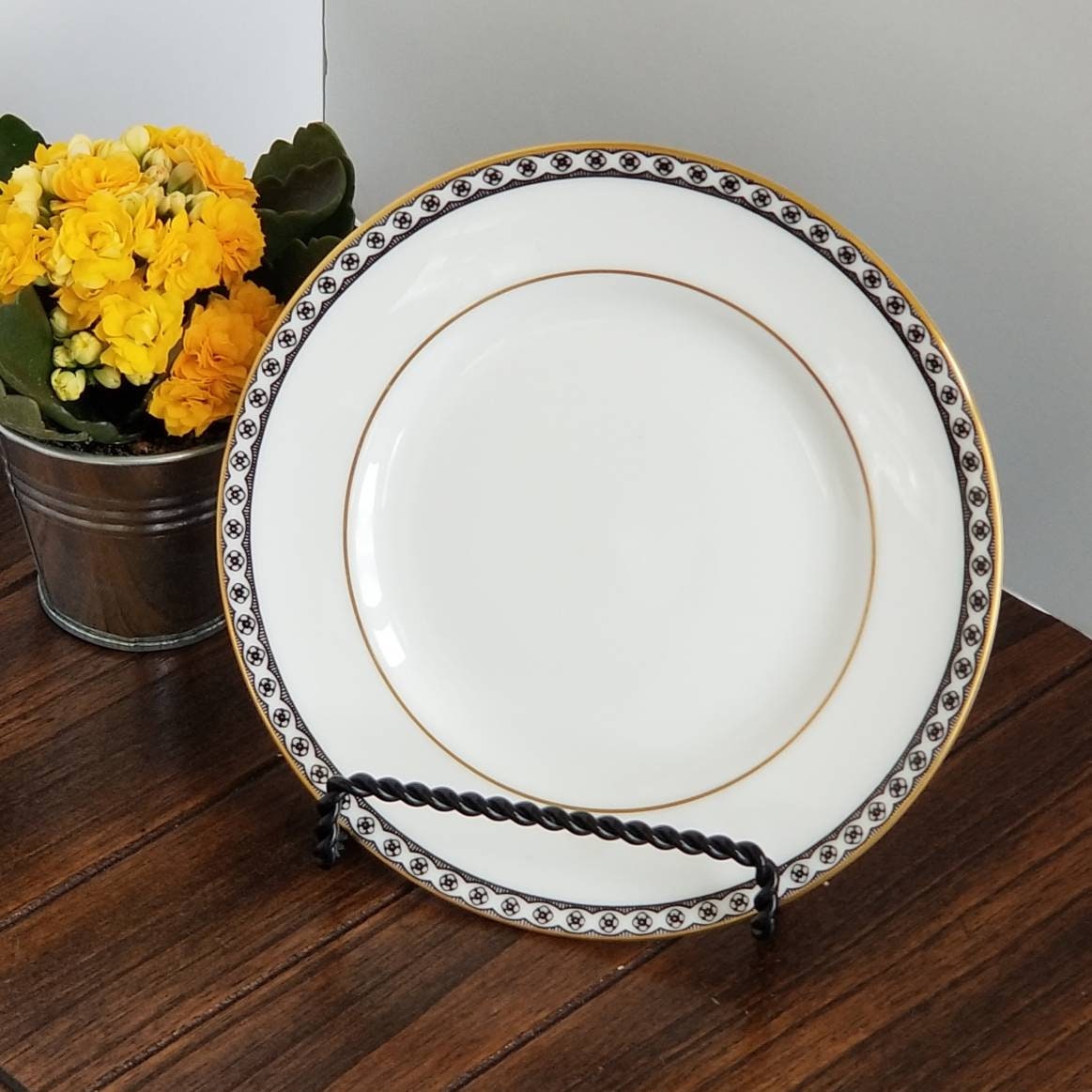 Vintage Wedgewood Ulander Black Bread and Butter Plates, Made in