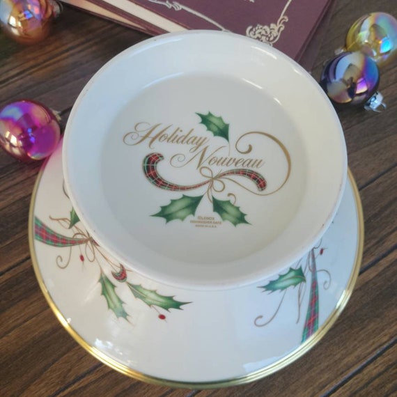 Lenox Holiday Nouveau Large Serving Bowl, 22 Karat Gold Trim