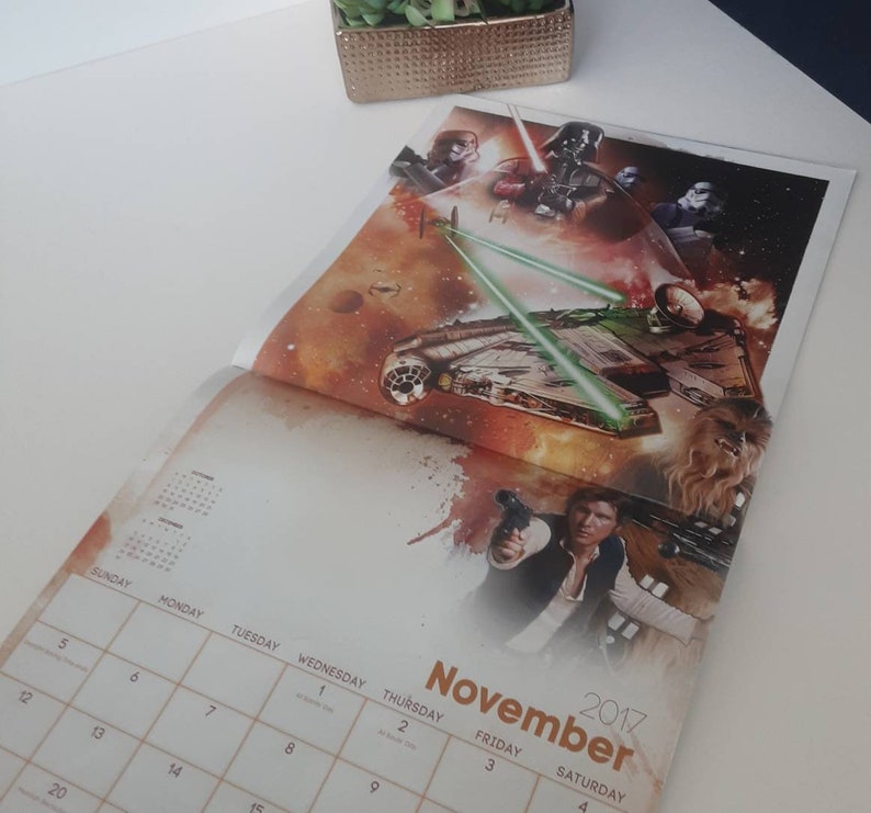 Luke C3PO Leia Star Wars Memorbilia 2017 Collectors Edition Calendar with Poster-like Pages of Hans Chewy