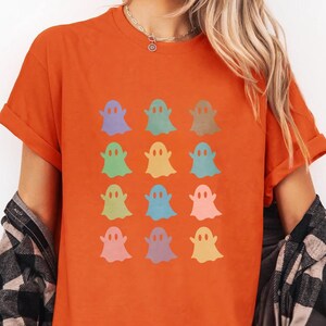 Retro Ghost Shirt, Vintage Ghost Sweatshirt, Easily Distracted By Ghost Shirt, Halloween Easily Distracted By Shirt Gift For Ghost Lover