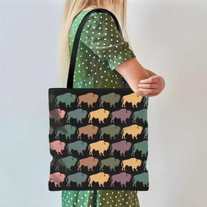 Bison Tote Bag, Retro Wildlife Lover Gift, Vintage Buffalo Design Tote, Nature Enthusiast Bag, Rustic Everyday Tote