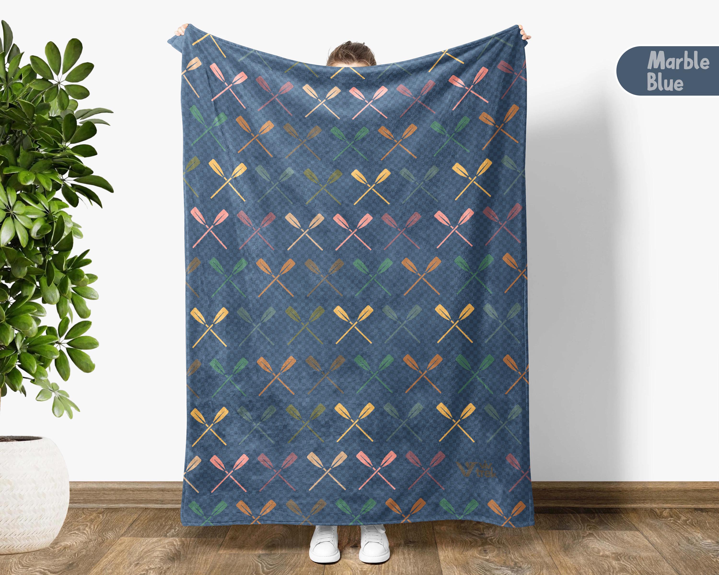 Kayaking Lover Blanket Gift, Cozy Throw for Adventure Seekers, Retro Kayak Decor, Unique Paddling Enthusiast Blanket, Rowing Boating Gift